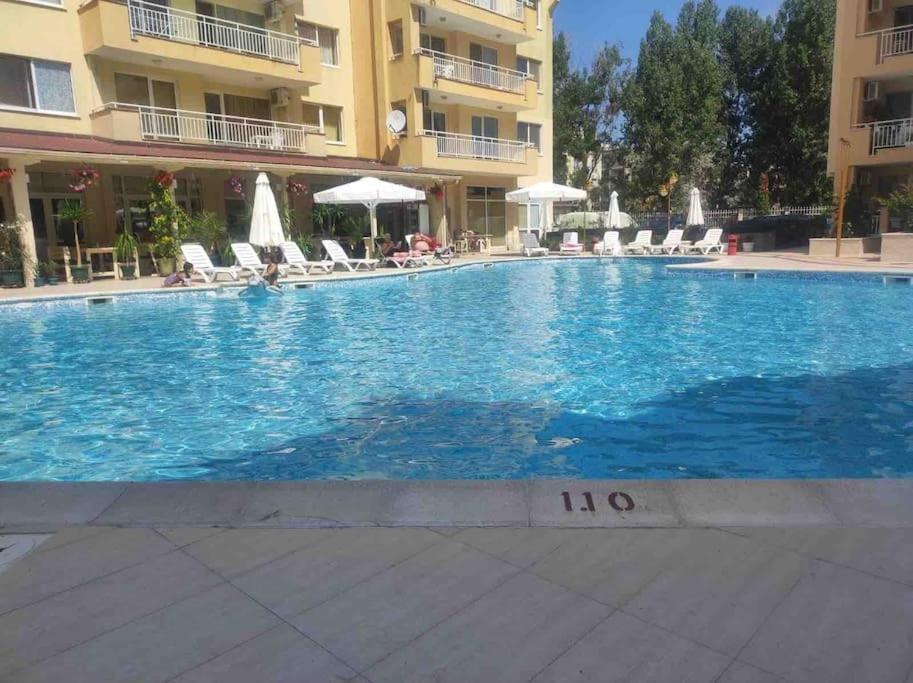Wohnung Am Sonnenstrand Sunny Beach Exterior foto